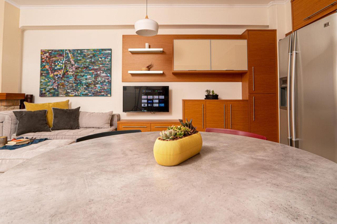 Apartment Contemporary 2 Bedroom 5 Min Walk From Center