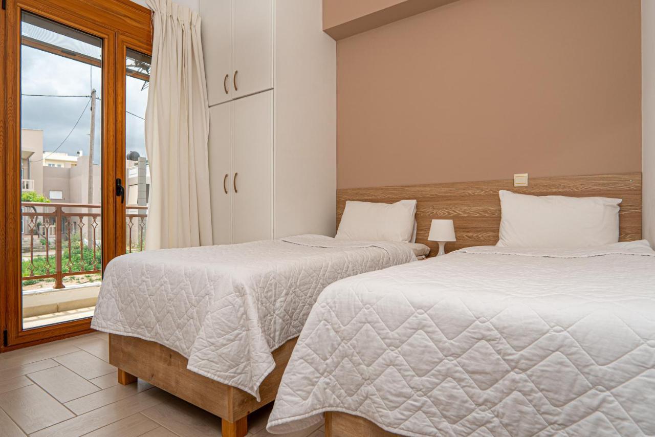 Contemporary 2 Bedroom 5 Min Walk From Center