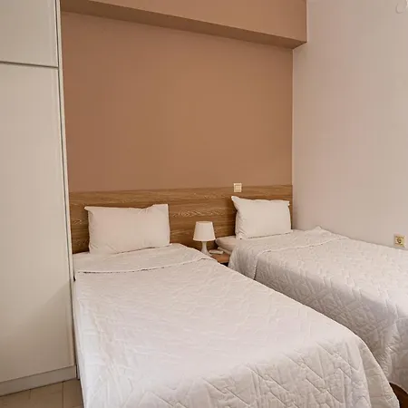 Contemporary 2 Bedroom Apt 5 Min Walk From Kissamos Center Exterior photo